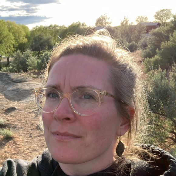 Meet your Posher, Anna - Picture 1 of 1